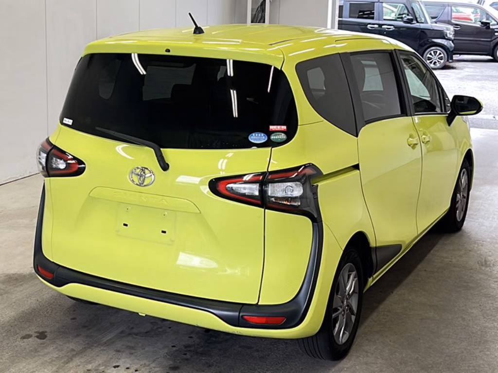 TOYOTA SIENTA