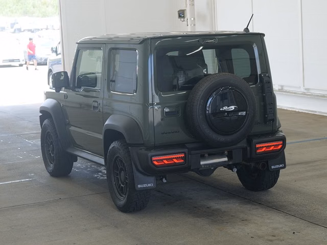 SUZUKI JIMNY SIERRA