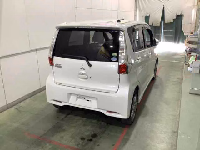 MITSUBISHI EK CUSTOM