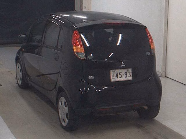 MITSUBISHI I