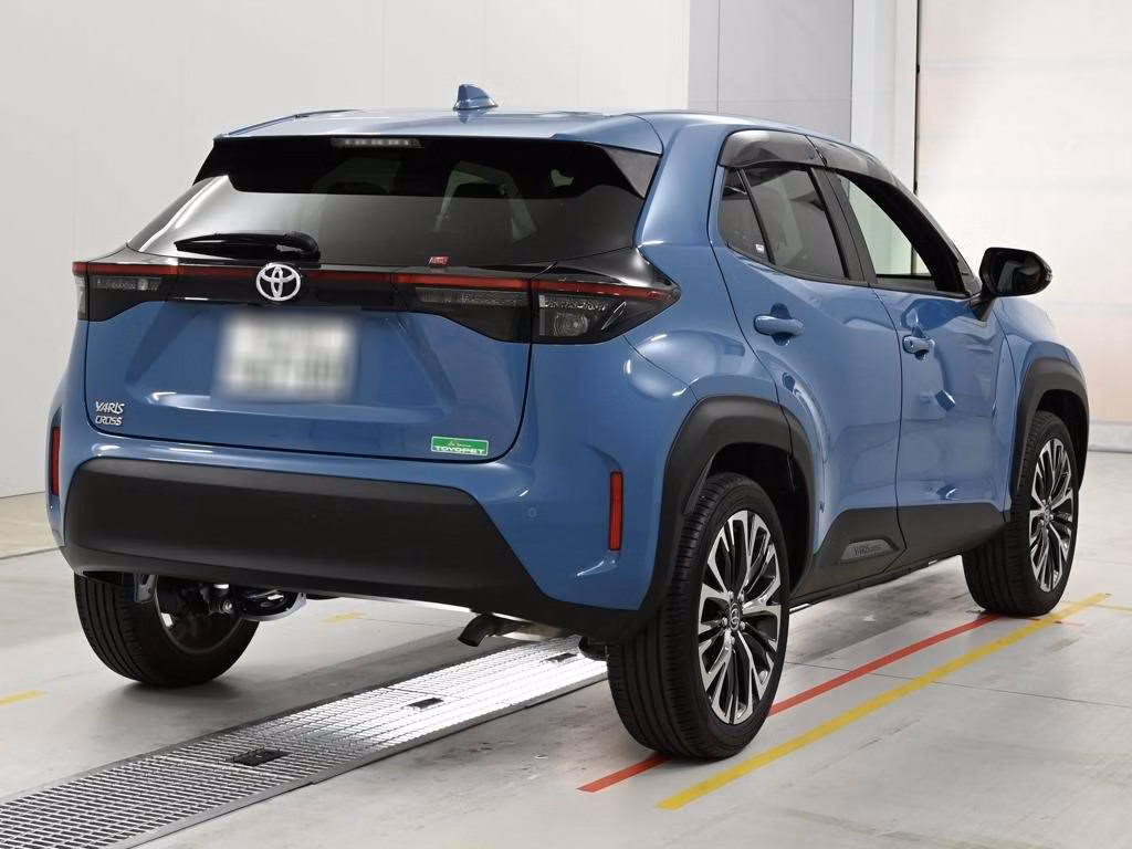 TOYOTA YARIS CROSS