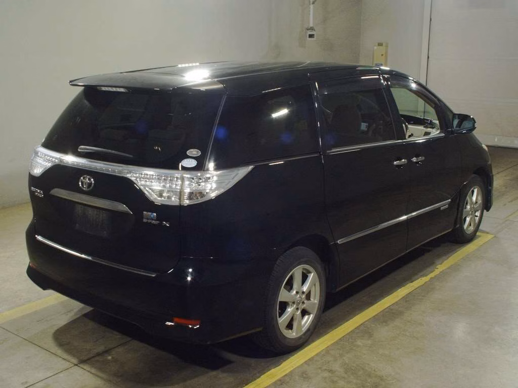 TOYOTA ESTIMA