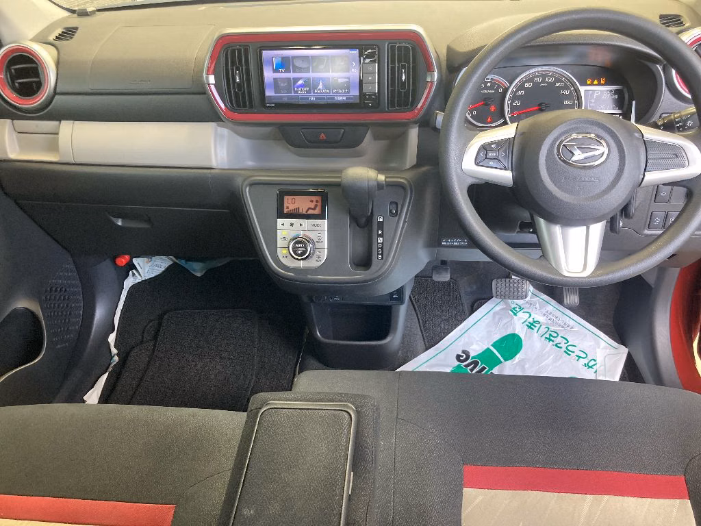 DAIHATSU BOON