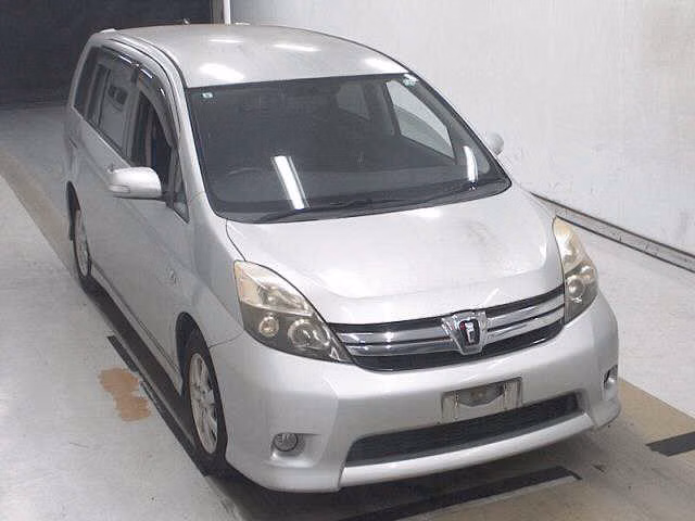 TOYOTA ISIS