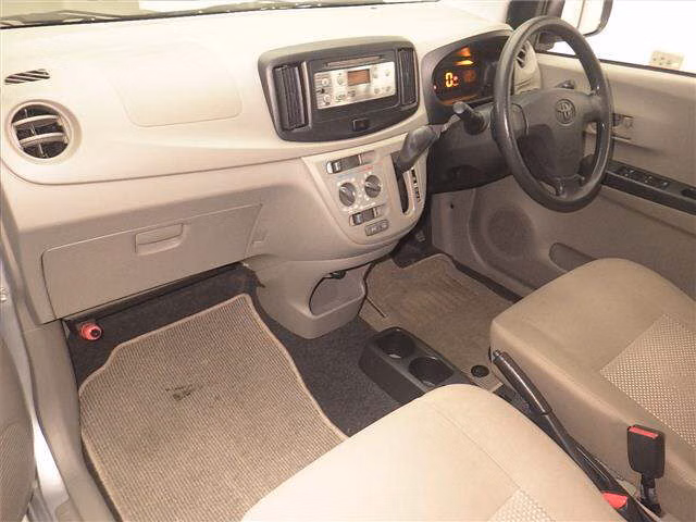 TOYOTA PIXIS EPOCH