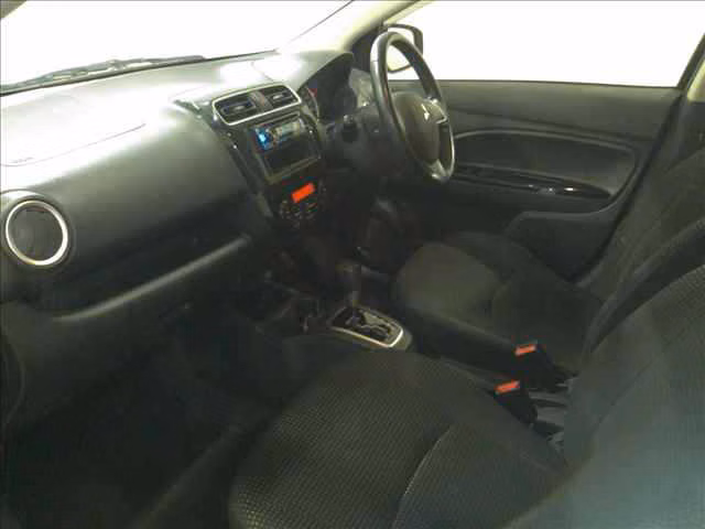 MITSUBISHI MIRAGE