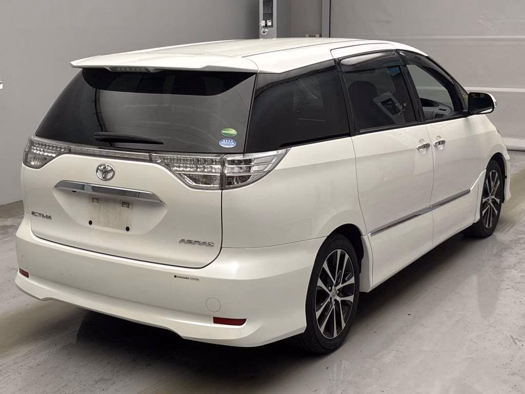 TOYOTA ESTIMA