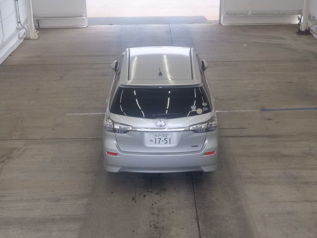 TOYOTA WISH