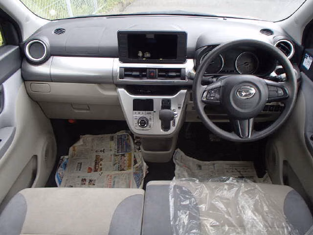 DAIHATSU CAST