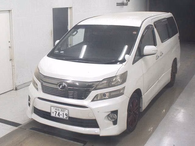 TOYOTA VELLFIRE