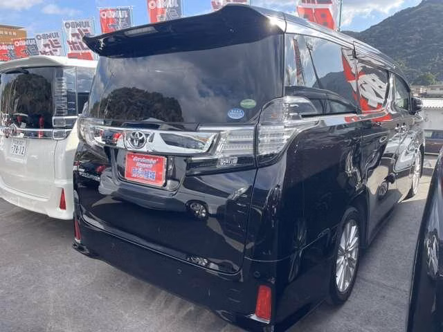 TOYOTA VELLFIRE