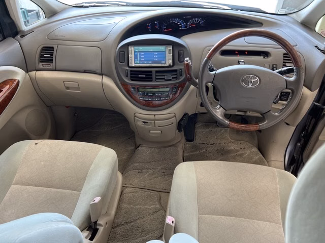 TOYOTA ESTIMA