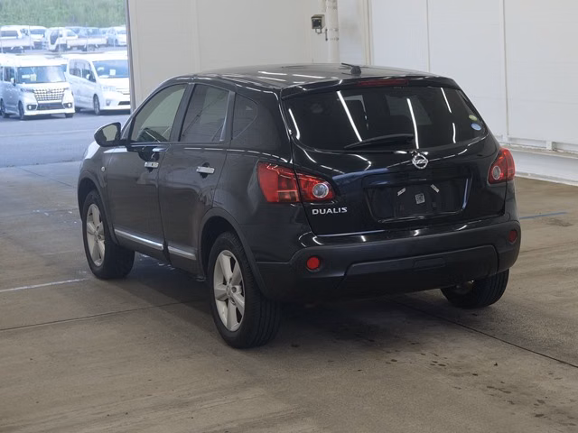 NISSAN DUALIS