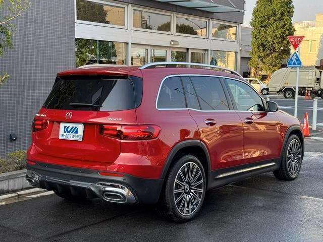MERCEDES-BENZ GLB-CLASS
