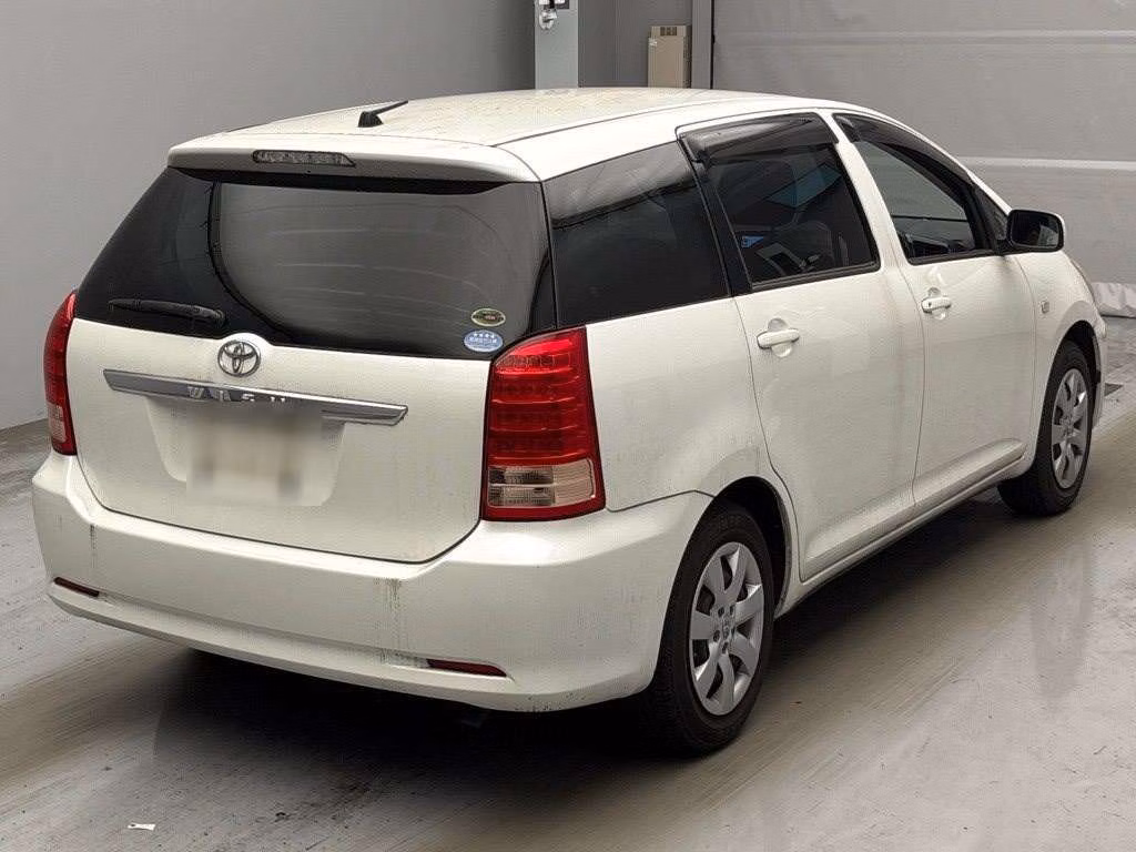 TOYOTA WISH