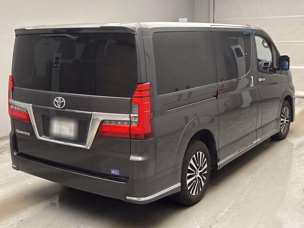 TOYOTA GRANACE
