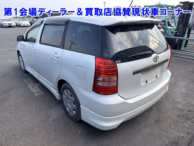 TOYOTA WISH