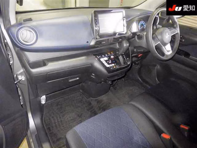MITSUBISHI EK X