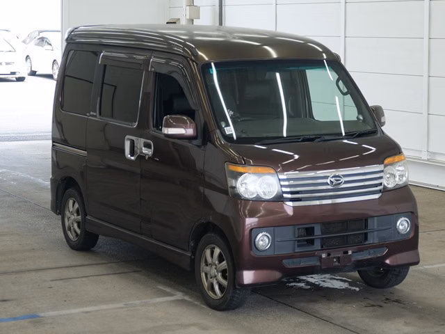 DAIHATSU ATRAI