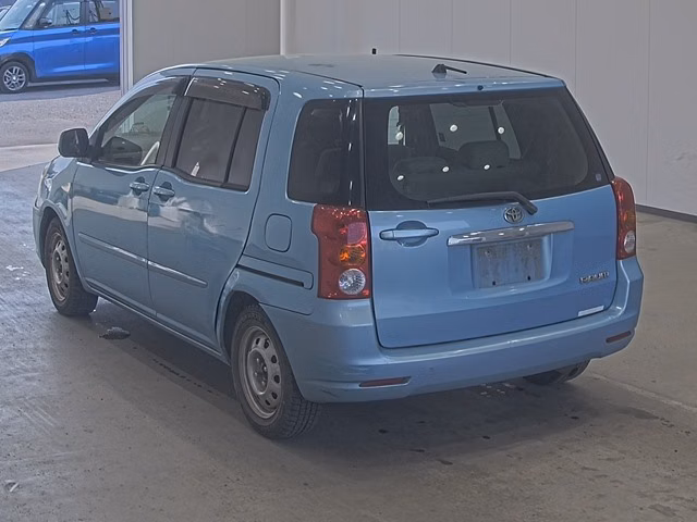 TOYOTA RAUM