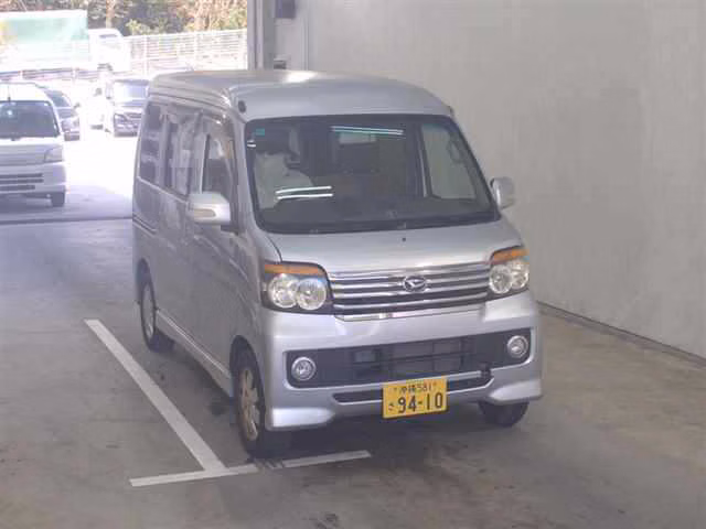 DAIHATSU ATRAI