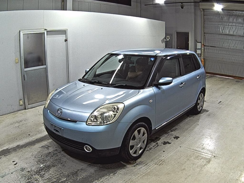 MAZDA VERISA