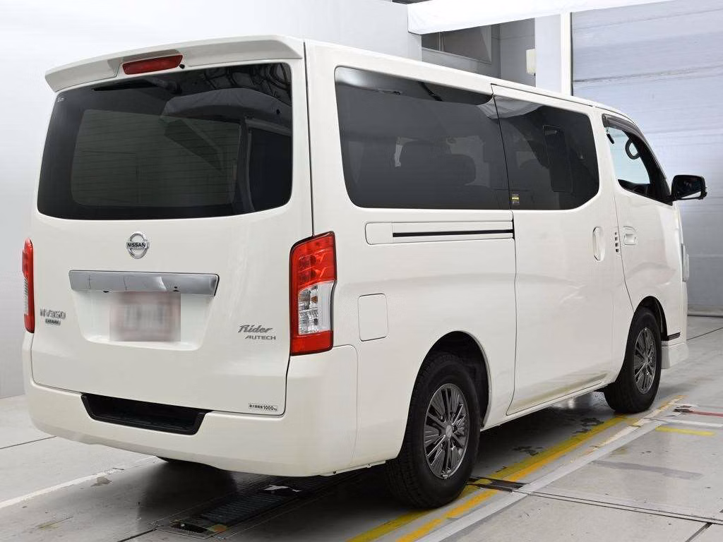 NISSAN NV350 CARAVAN