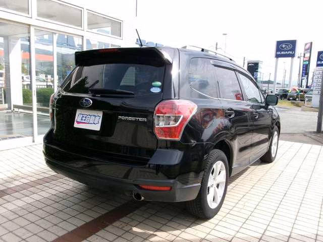 SUBARU FORESTER