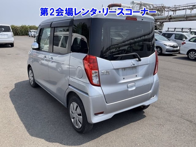MITSUBISHI EK SPACE
