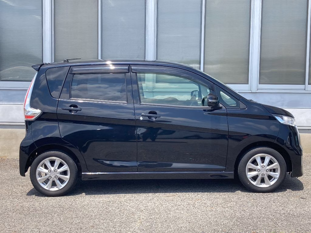 MITSUBISHI EK CUSTOM