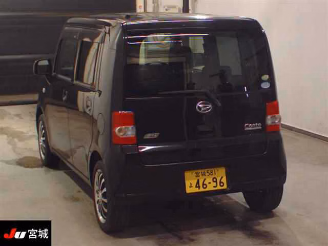 DAIHATSU MOVE CONTE
