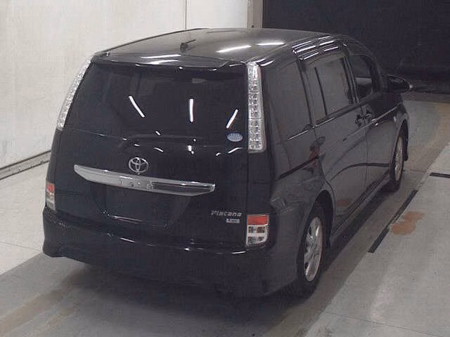 TOYOTA ISIS