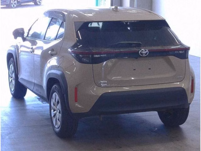 TOYOTA YARIS CROSS
