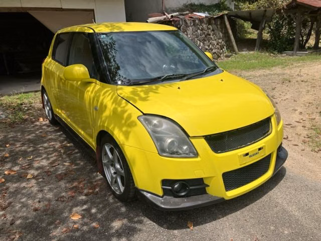 SUZUKI SWIFT