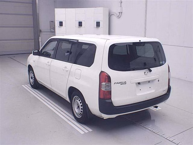 MAZDA FAMILIA