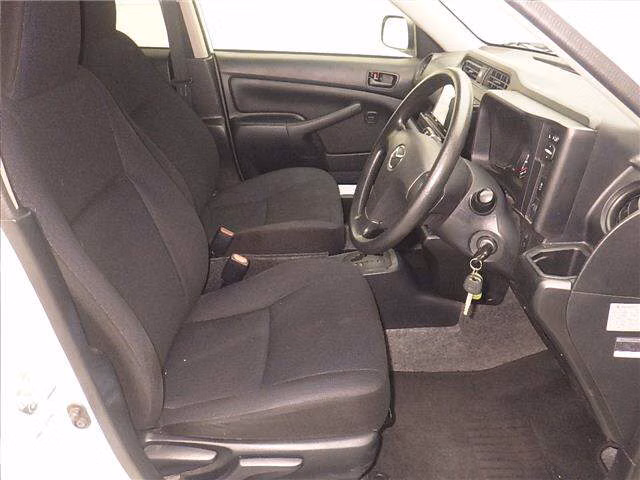 MAZDA FAMILIA
