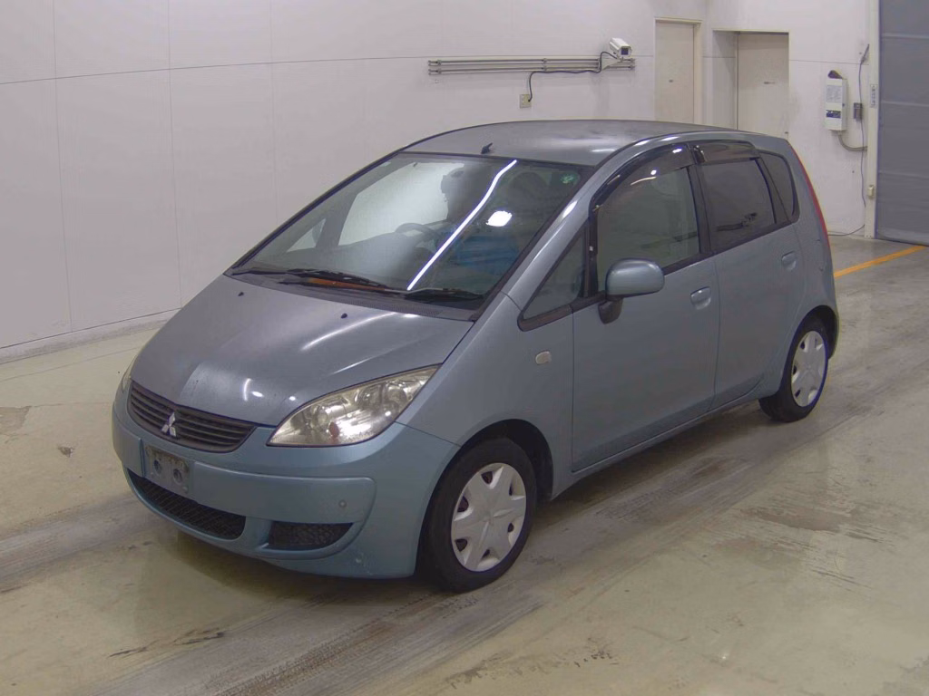 MITSUBISHI COLT