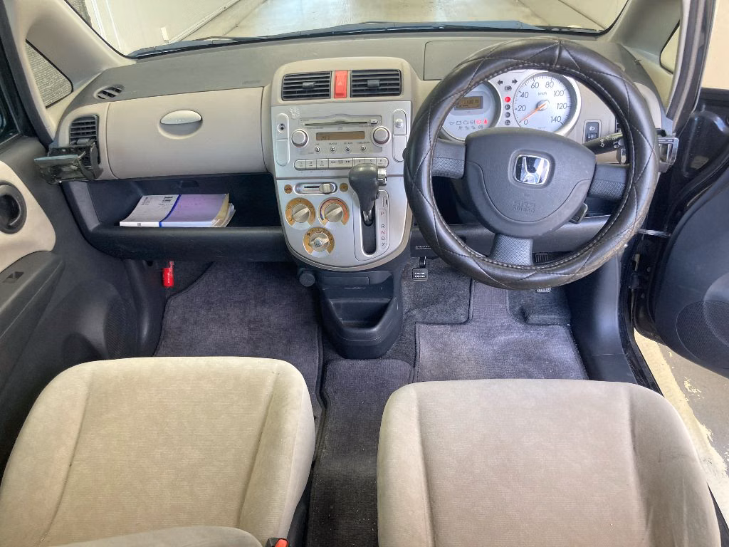 HONDA LIFE