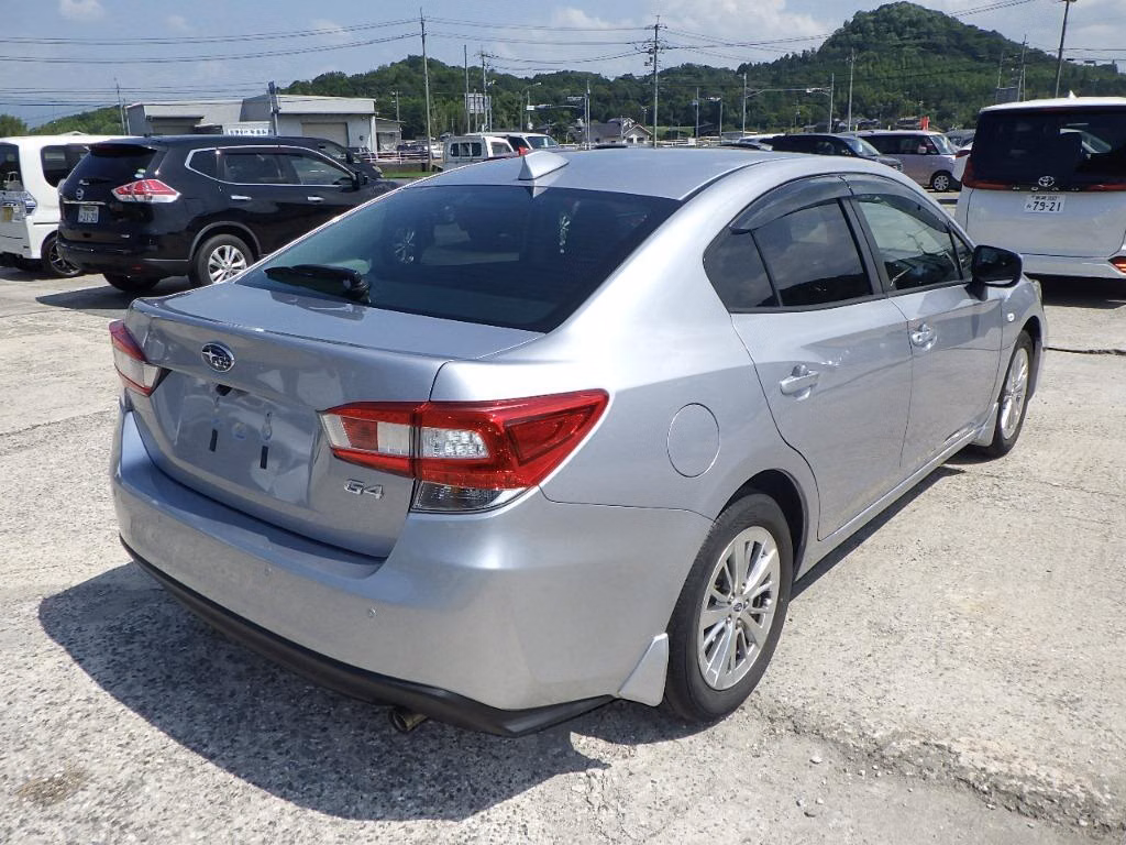 SUBARU IMPREZA