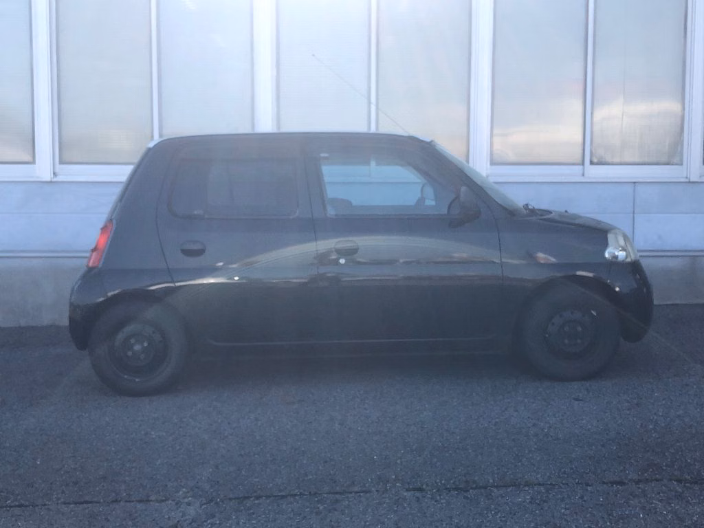 DAIHATSU ESSE