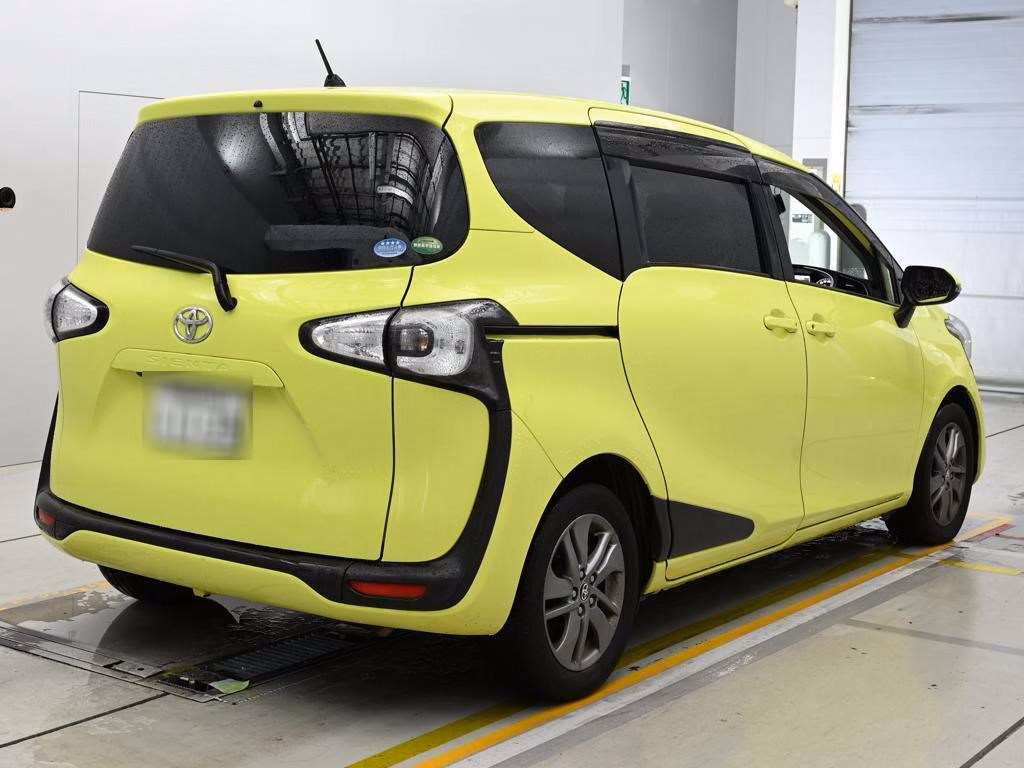 TOYOTA SIENTA