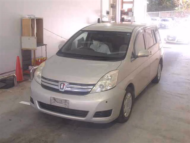 TOYOTA ISIS