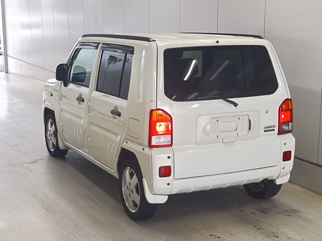 DAIHATSU NAKED
