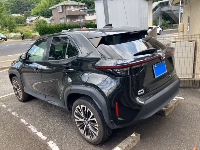 TOYOTA YARIS CROSS