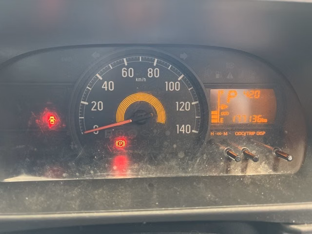 TOYOTA PIXIS VAN