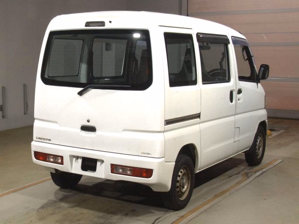 MITSUBISHI MINICAB