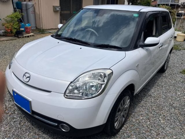 MAZDA VERISA