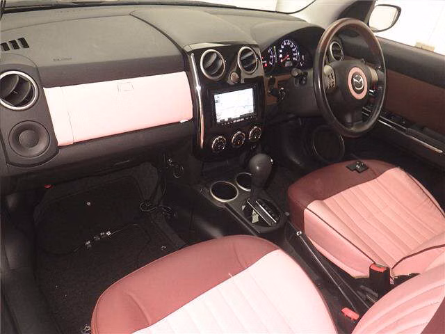 MAZDA VERISA