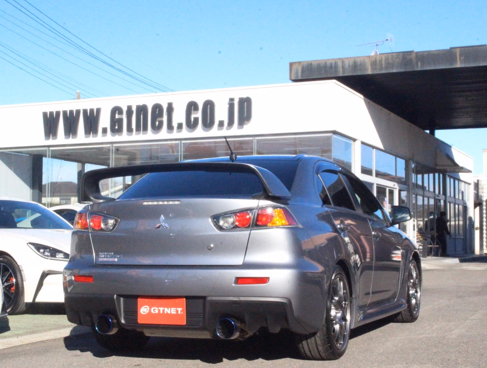 MITSUBISHI LANCER EVOLUTION
