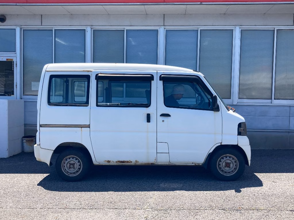 MITSUBISHI MINICAB